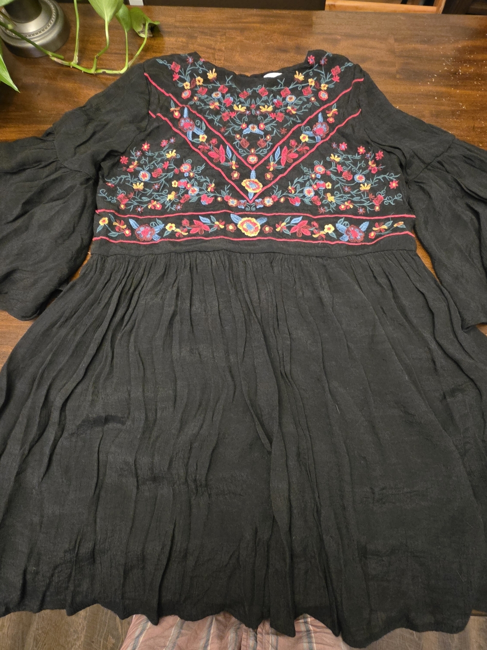 Umgee USA Boho Bliss Black Floral Embroidered Babydoll Dress - Size Medium
